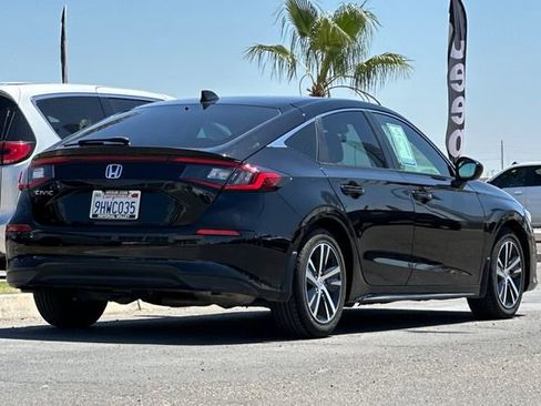 Used 2023 Honda Civic LX image 3