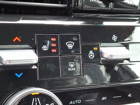 New 2025 Nissan Armada PRO-4X image 10