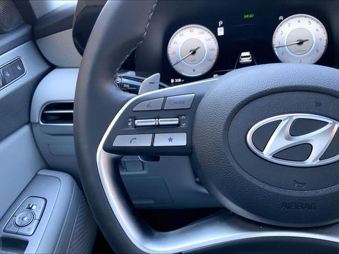Used 2025 Hyundai Palisade SEL FWD image 23