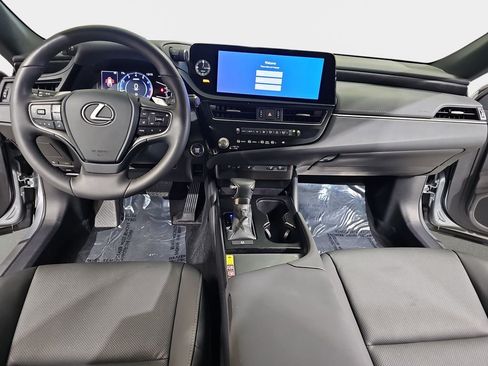 Used 2023 Lexus ES 250 w/ Premium Package AWD/4WD image 9