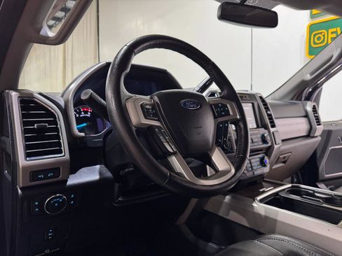 Used 2018 Ford F250 Lariat w/ FX4 Off-Road Package AWD/4WD image 9