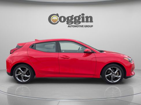 Used 2019 Hyundai Veloster 2.0 FWD image 7