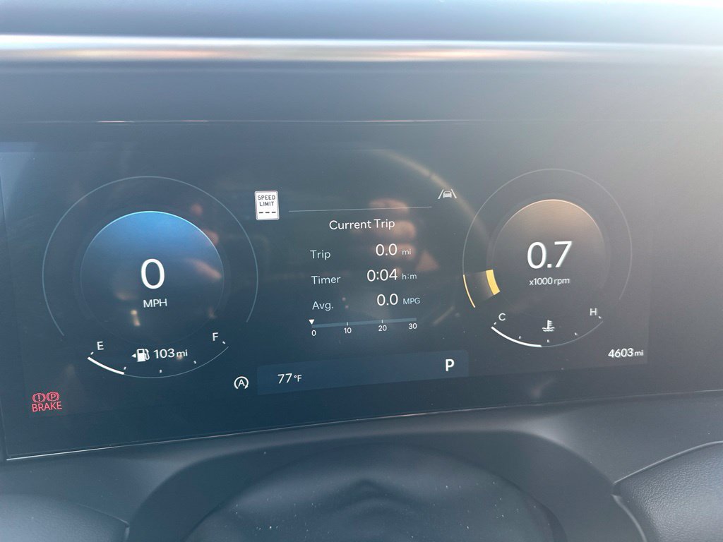 Used 2026 Hyundai Palisade SEL AWD/4WD image 16