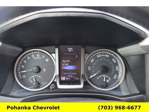 Used 2019 Toyota Tacoma SR5 image 9