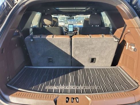 Used 2022 Ford Explorer King Ranch w/ Technology Package AWD/4WD image 30