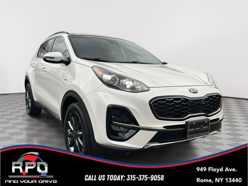 Used 2020 Kia Sportage S w/ S Premium Package image 7