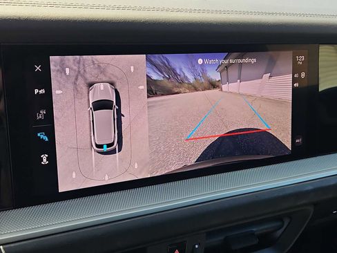 Certified 2025 Porsche Cayenne S AWD/4WD image 30