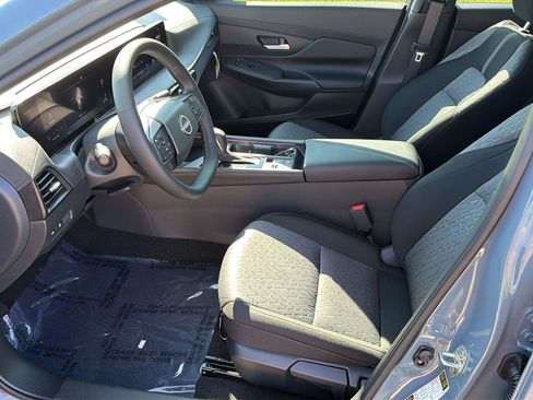 New 2026 Nissan Sentra SV w/ SV Convenience Package FWD image 10