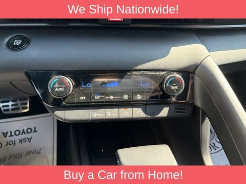 Used 2025 Hyundai Elantra Sport FWD image 15