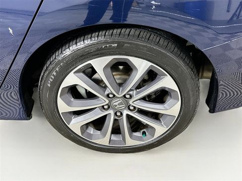 Used 2015 Honda Accord Sport image 24