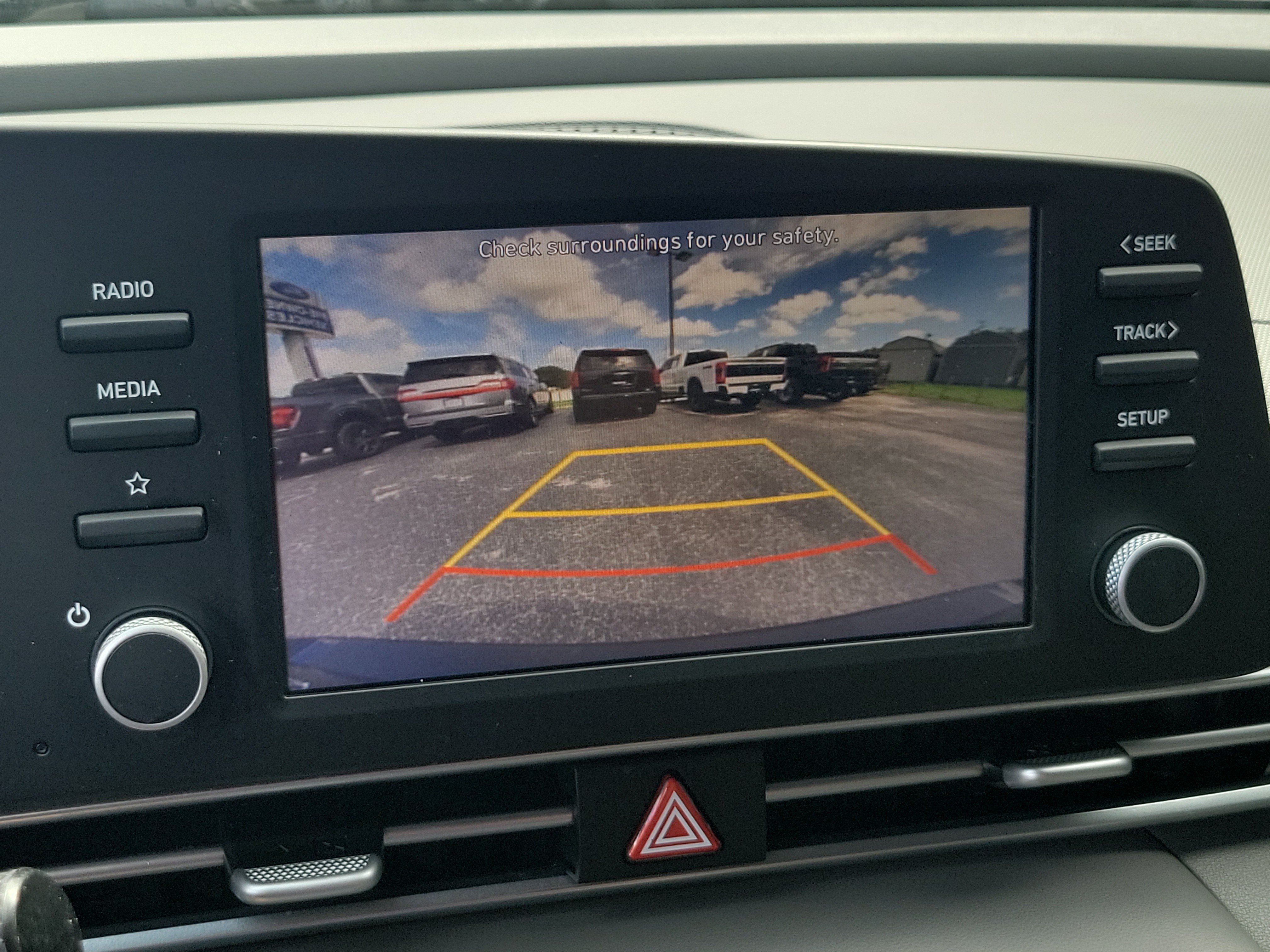 Used 2023 Hyundai Elantra SEL FWD image 14
