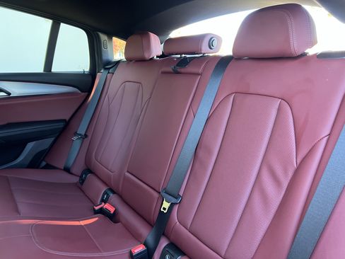 Used 2024 BMW X4 xDrive30i w/ Premium Package image 33