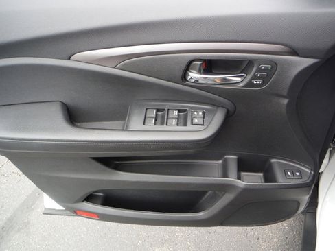 Used 2022 Honda Pilot Special Edition image 15