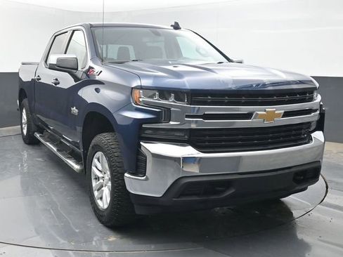 Used 2019 Chevrolet Silverado 1500 LT w/ Texas Edition AWD/4WD image 8