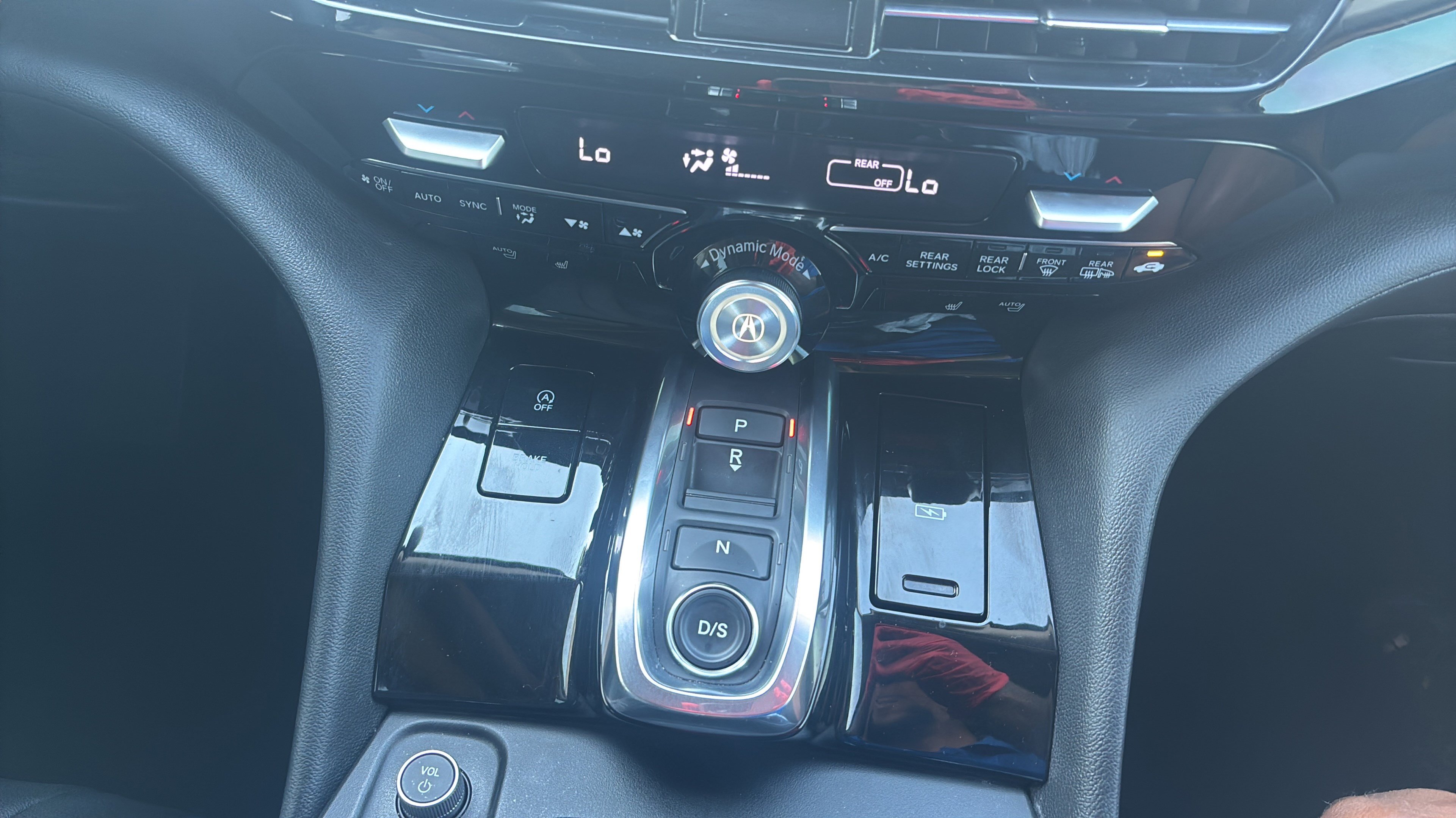 Certified 2025 Acura MDX FWD image 26