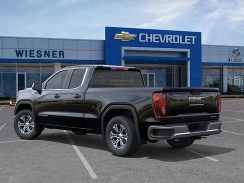 New 2026 GMC Sierra 1500 SLE RWD image 3