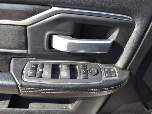 Used 2024 RAM 3500 Big Horn image 15