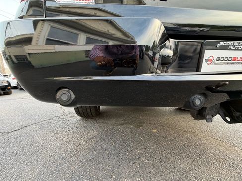 Used 2011 Chevrolet Avalanche LTZ image 66