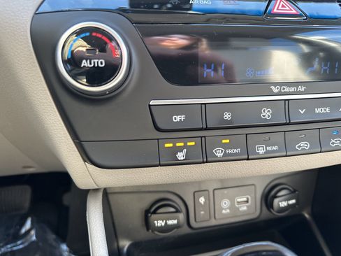 Used 2021 Hyundai Tucson Sport AWD/4WD image 54