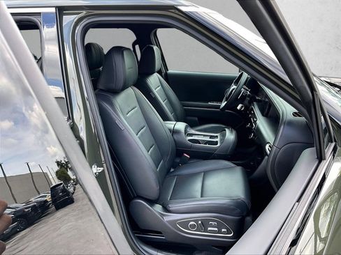Used 2026 Hyundai Palisade Calligraphy FWD image 9