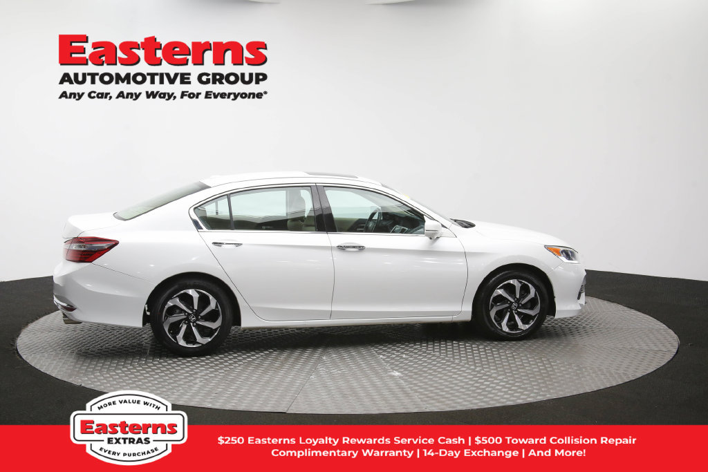 Used 2017 Honda Accord EX-L image 46