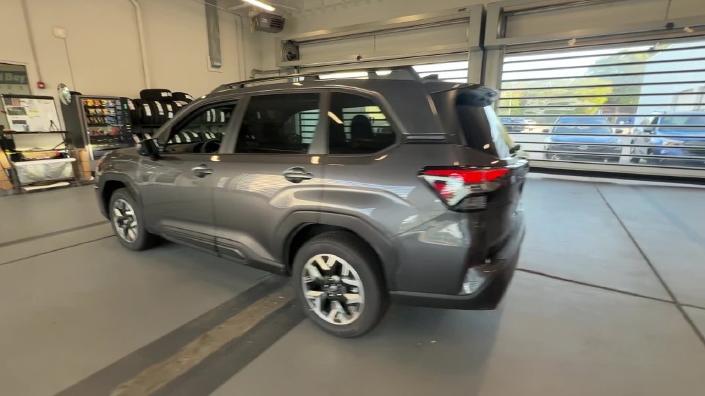 Certified 2026 Subaru Forester Premium AWD/4WD image 9