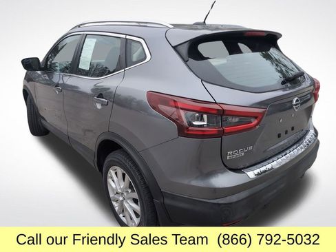 Used 2020 Nissan Rogue Sport SV w/ All-Weather Package AWD/4WD image 3
