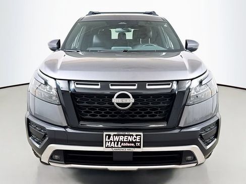 Used 2024 Nissan Pathfinder Rock Creek AWD/4WD image 2