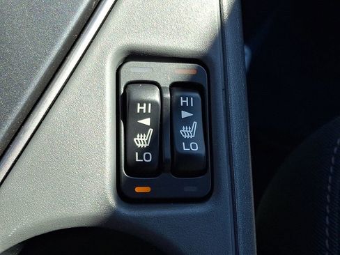 Certified 2025 Subaru Crosstrek 2.0i Premium image 27