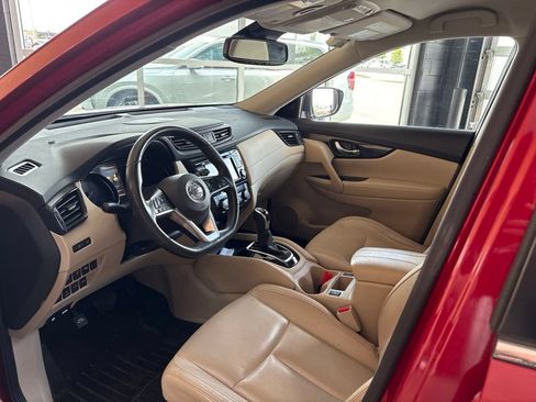 Used 2017 Nissan Rogue SL AWD/4WD image 20