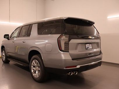 New 2026 Chevrolet Suburban Premier w/ Sun And Tow Package