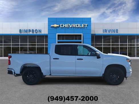 Used 2026 Chevrolet Silverado 1500 Custom image 9