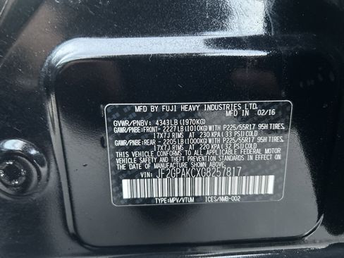 Used 2016 Subaru Crosstrek 2.0i Limited w/ 17" Wheel Sport Package image 33