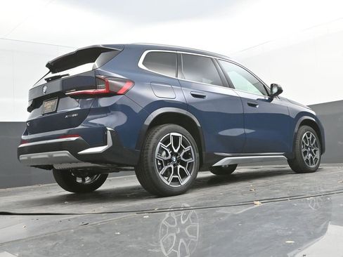 New 2026 BMW X1 xDrive28i w/ Convenience Package image 40