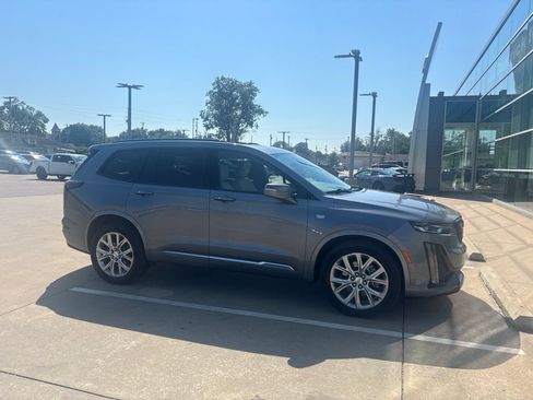Used 2020 Cadillac XT6 Sport AWD/4WD image 5