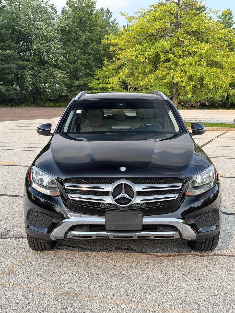 Used 2016 Mercedes-Benz GLC 300 4MATIC w/ Multimedia Package image 12