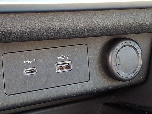 Used 2021 Nissan Rogue SL image 26