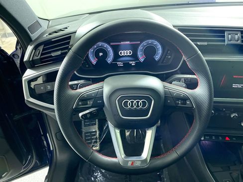 Certified 2025 Audi Q3 2.0T Premium Plus w/ Premium Plus Package image 13