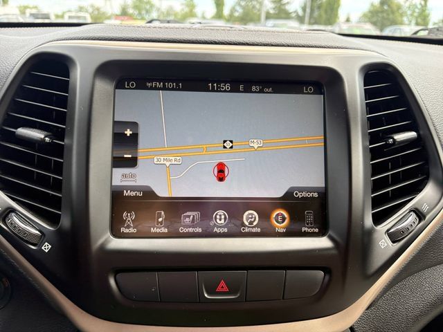 Used 2014 Jeep Cherokee Latitude AWD/4WD image 26