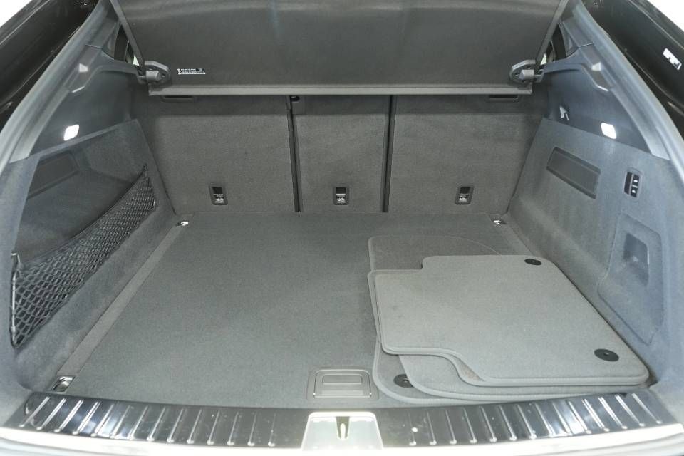 Certified 2026 Porsche Cayenne Coupe AWD/4WD image 28