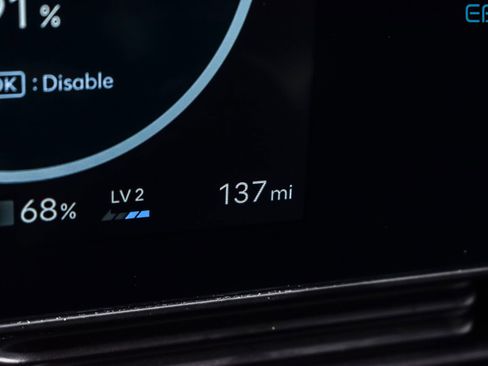 Used 2025 Hyundai Ioniq 5 SE image 20