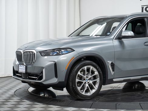 Used 2024 BMW X5 xDrive40i w/ Premium Package AWD/4WD image 25