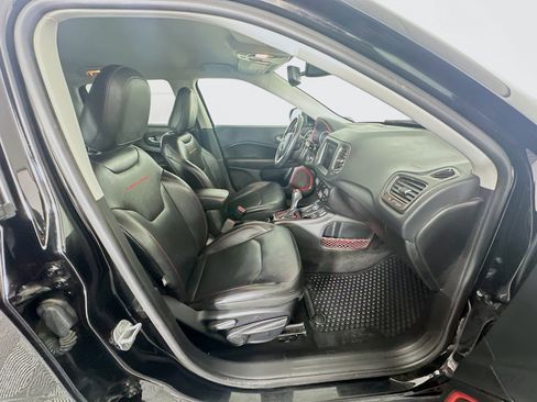 Used 2019 Jeep Compass Trailhawk w/ Leather Interior Group image 31