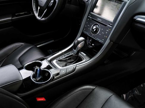 Used 2014 Ford Fusion Energi Titanium image 25