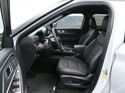 New 2026 Ford Explorer ST-Line image 13