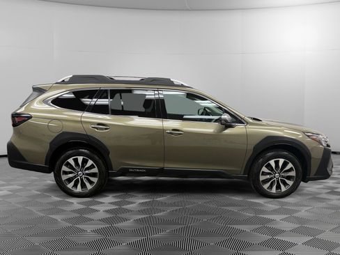 Used 2023 Subaru Outback Touring XT image 6