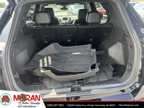 Certified 2024 Chevrolet Equinox RS w/ LPO, Floor Liner Package AWD/4WD image 11