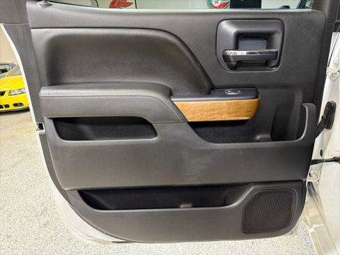 Used 2015 Chevrolet Silverado 3500 LTZ w/ Duramax Plus Package image 38