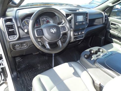 Used 2022 RAM 5500 Tradesman image 23