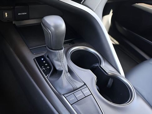 Certified 2023 Toyota Camry SE image 27